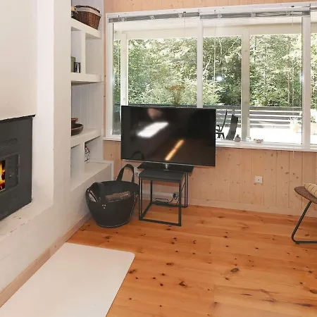 Holiday home 6 Person In Hadsund-by Traum *