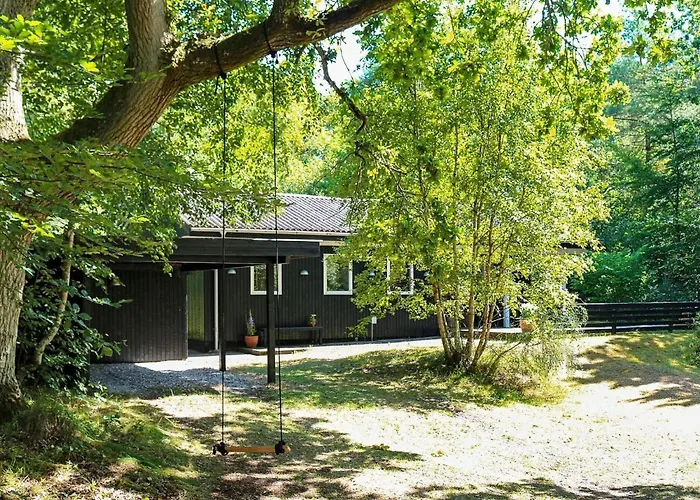Holiday home 6 Person In Hadsund-by Traum *